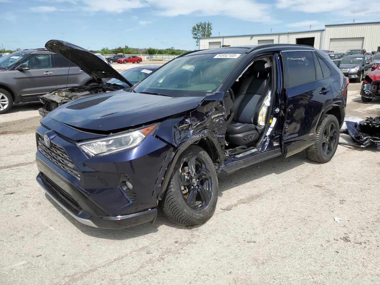 TOYOTA RAV4 XSE