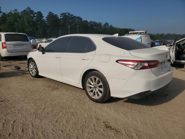 2018 TOYOTA CAMRY L - JTNB11HK1J3000635