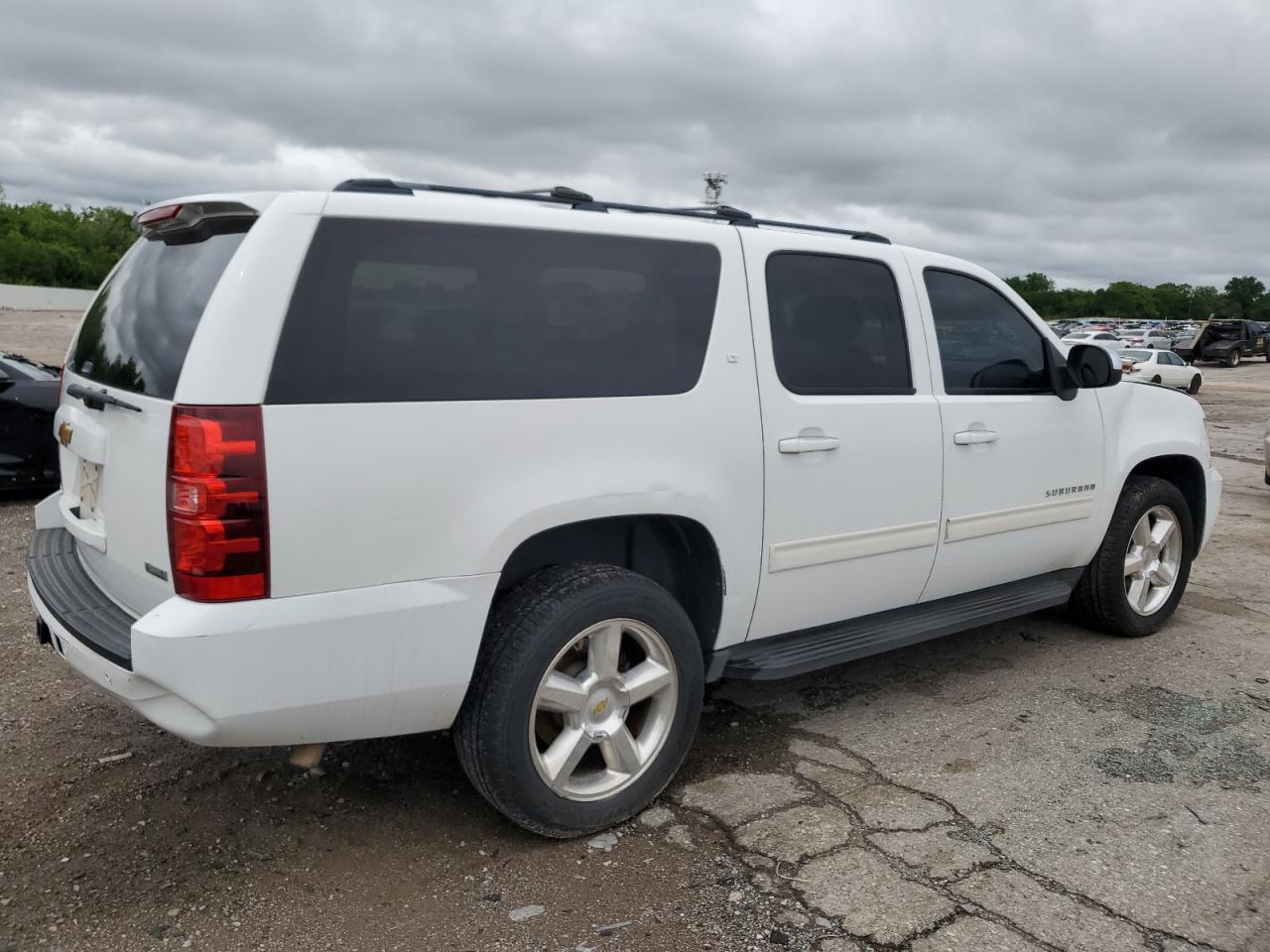 CHEVROLET SUBURBAN K1500 LT