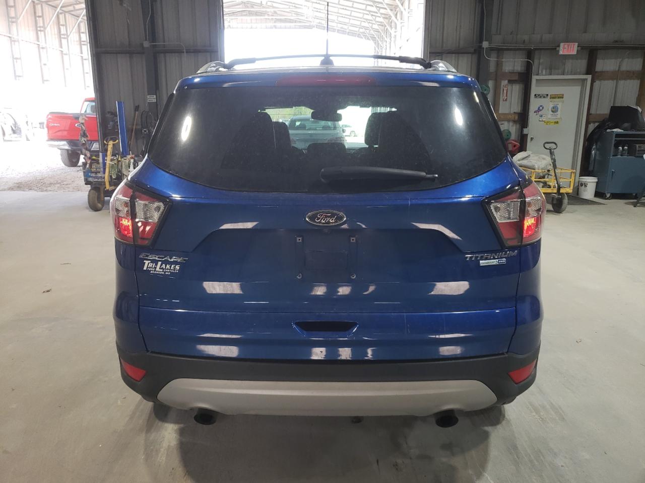 FORD ESCAPE TITANIUM