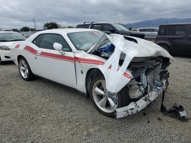 Vin: 2c3cdzbt7fh715881, lot: 53748845, dodge challenger sxt plus 20154