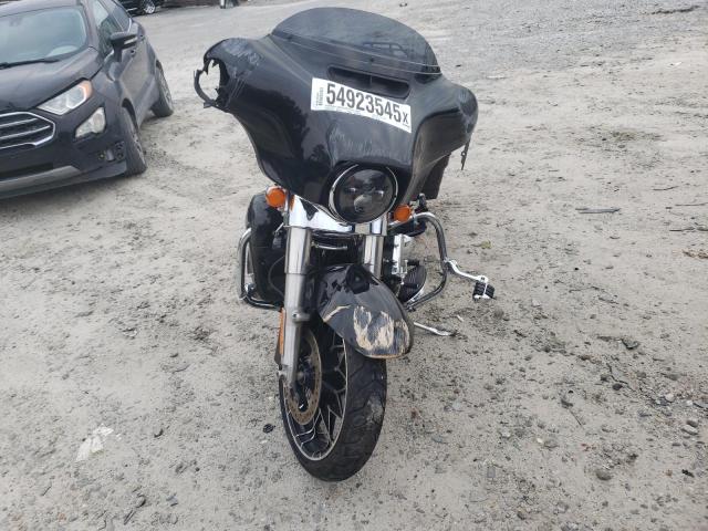 2019 HARLEY-DAVIDSON FLHX 1HD1KBC1XKB638745