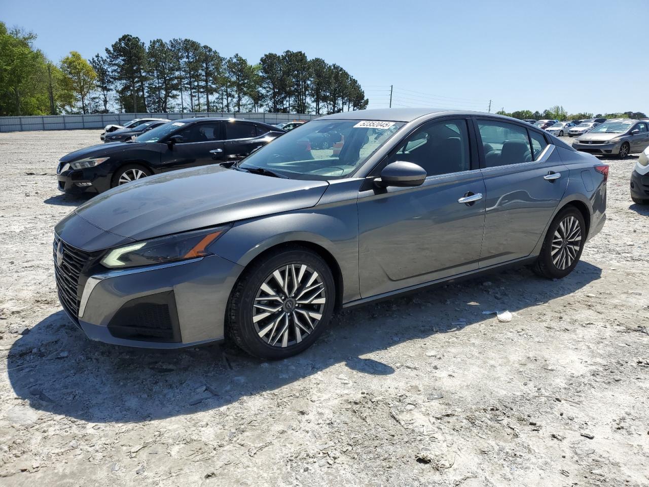 NISSAN ALTIMA SV
