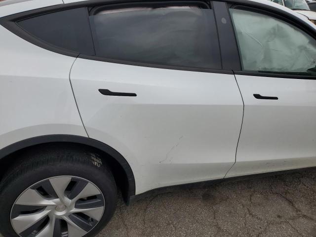 2024 TESLA MODEL Y - 7SAYGDEE5RA235339