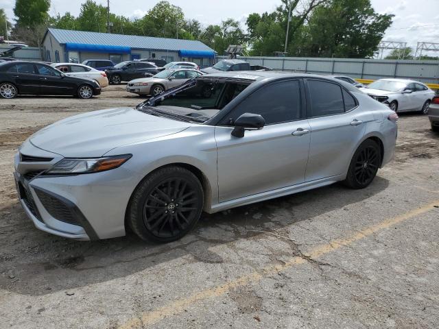 TOYOTA CAMRY XSE
