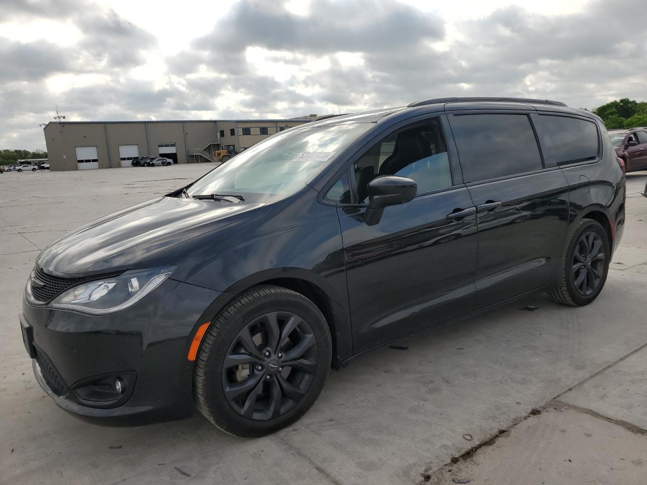 CHRYSLER PACIFICA TOURING L PLUS