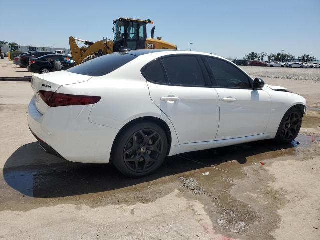 Vin: zarfaman8m7639772, lot: 52700185, alfa romeo giulia sport 20213