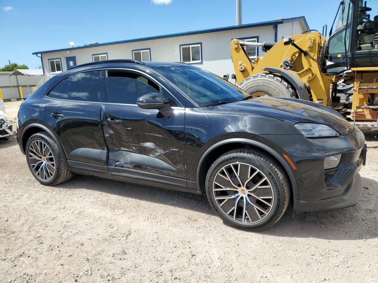 Porsche Macan 2025