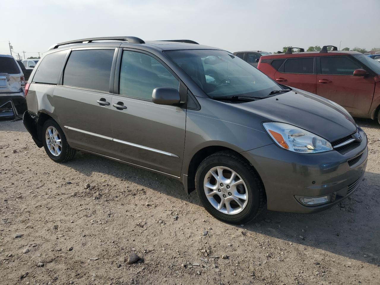 Lot #3282378319 2004 TOYOTA SIENNA XLE