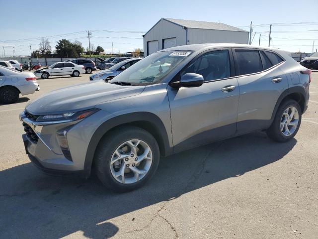 Vin: kl77lfe2xrc040856, lot: 54193855, chevrolet trax ls 2024 img_1