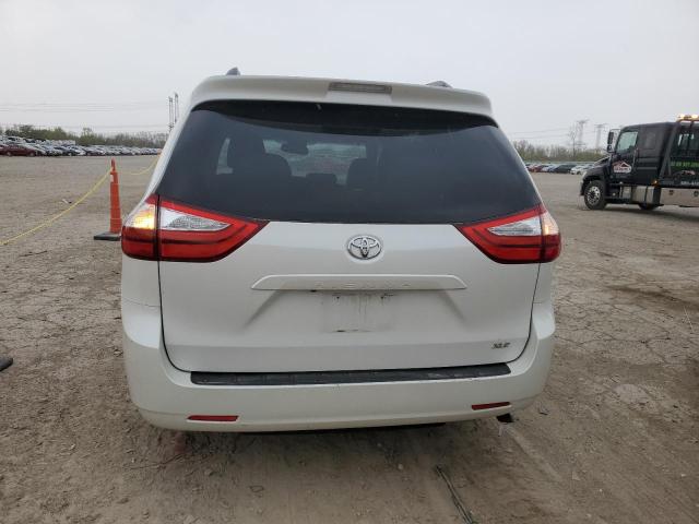 2016 TOYOTA SIENNA XLE - 5TDYK3DC9GS702117