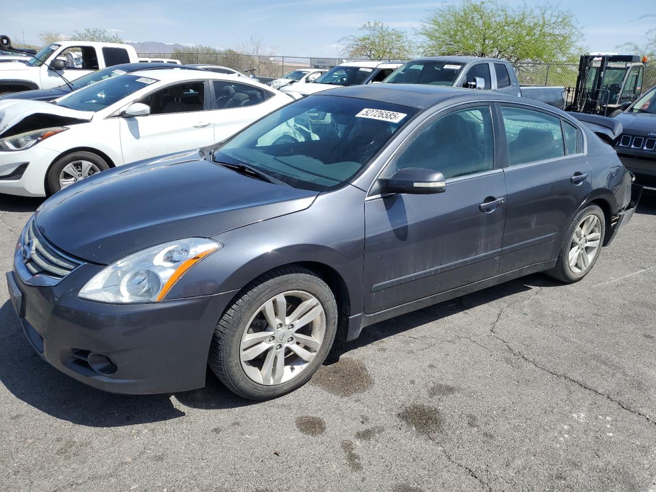 NISSAN ALTIMA SR