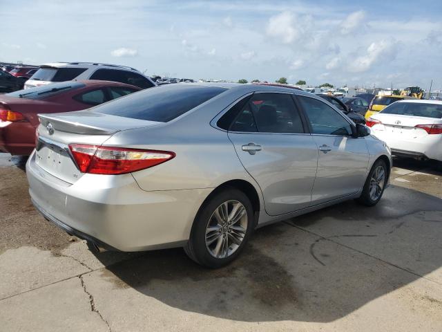 Vin: 4t1bf1fk5hu630828, lot: 54748625, toyota camry le 20173