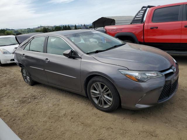 Vin: 4t1bf1fk2hu323245, lot: 52984915, toyota camry le 20174