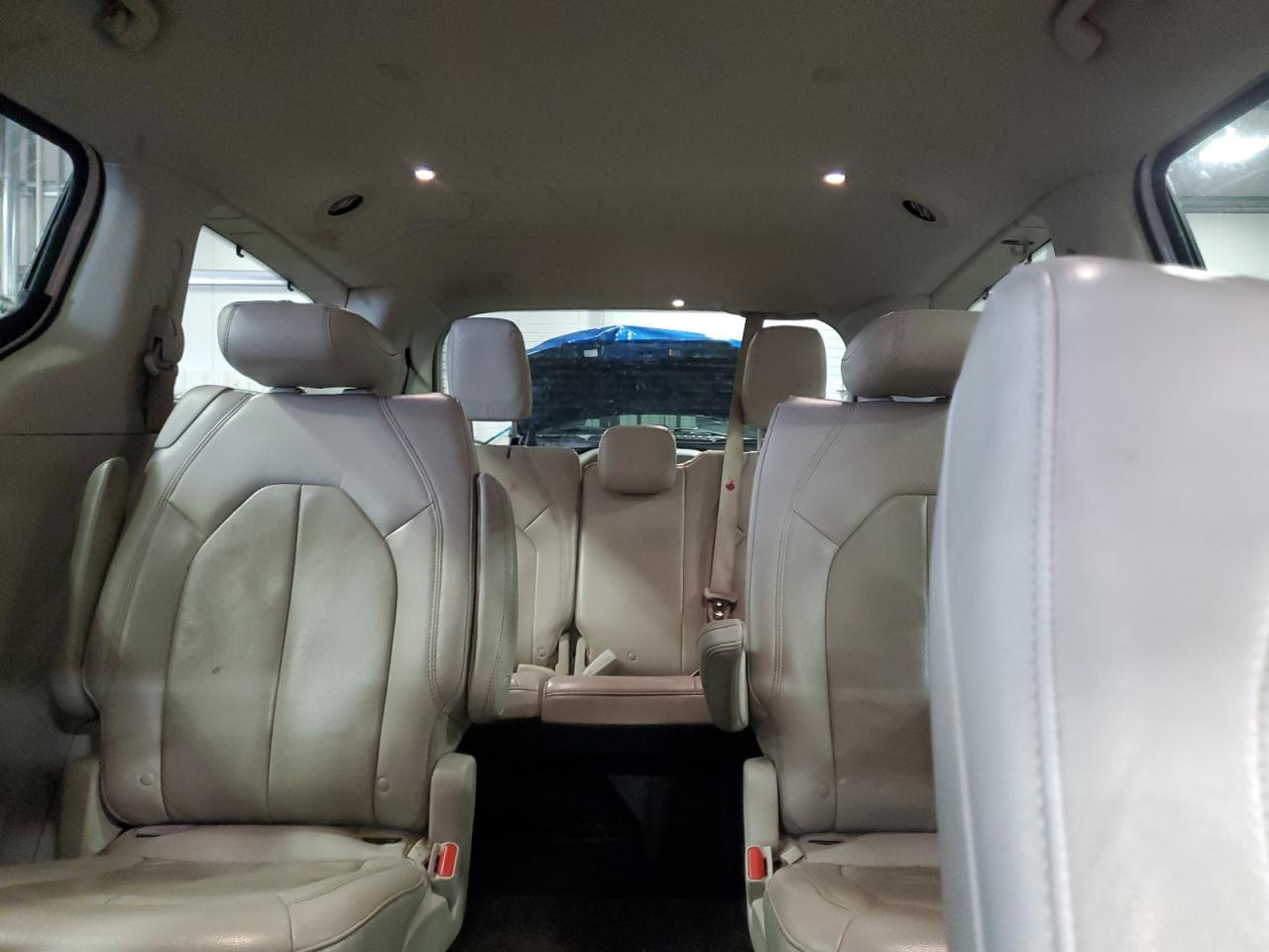 CHRYSLER PACIFICA TOURING L