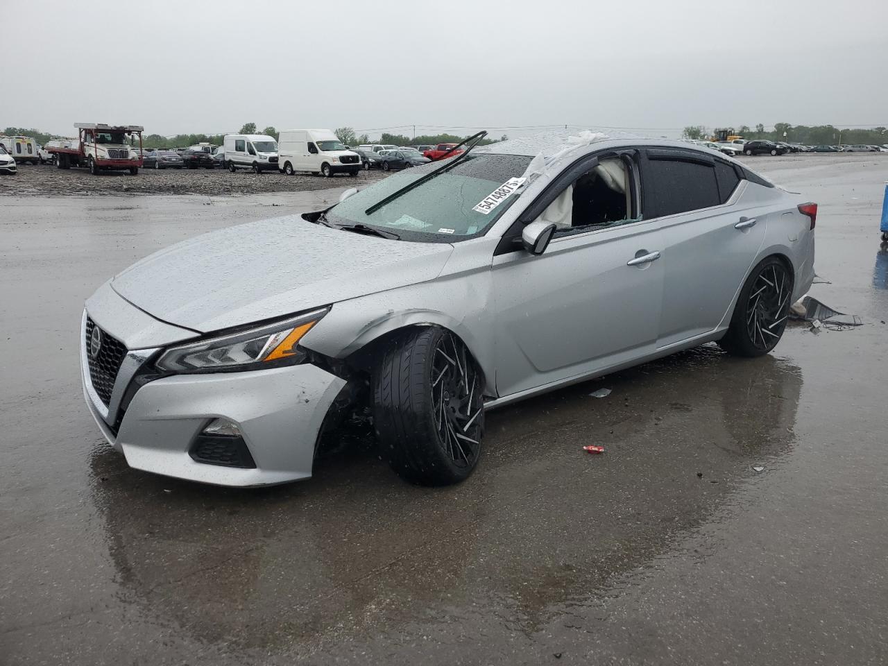 NISSAN ALTIMA SV
