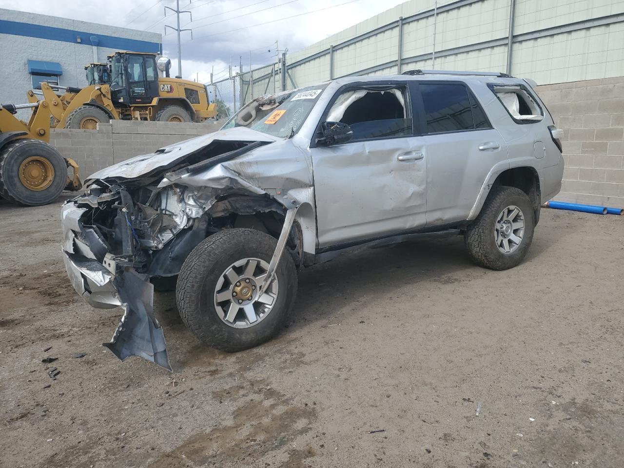 TOYOTA 4RUNNER SR5/SR5 PREMIUM