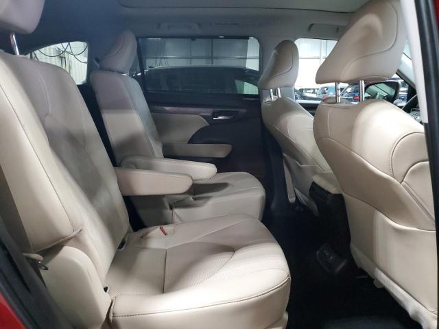 2022 TOYOTA HIGHLANDER - 5TDFZRBH3NS220082