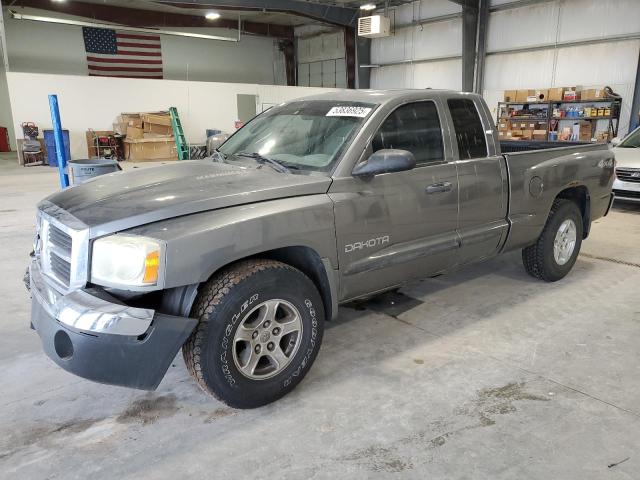 DODGE DAKOTA SLT