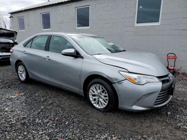 Vin: 4t1bf1fk1hu694283, lot: 51788175, toyota camry le 20174