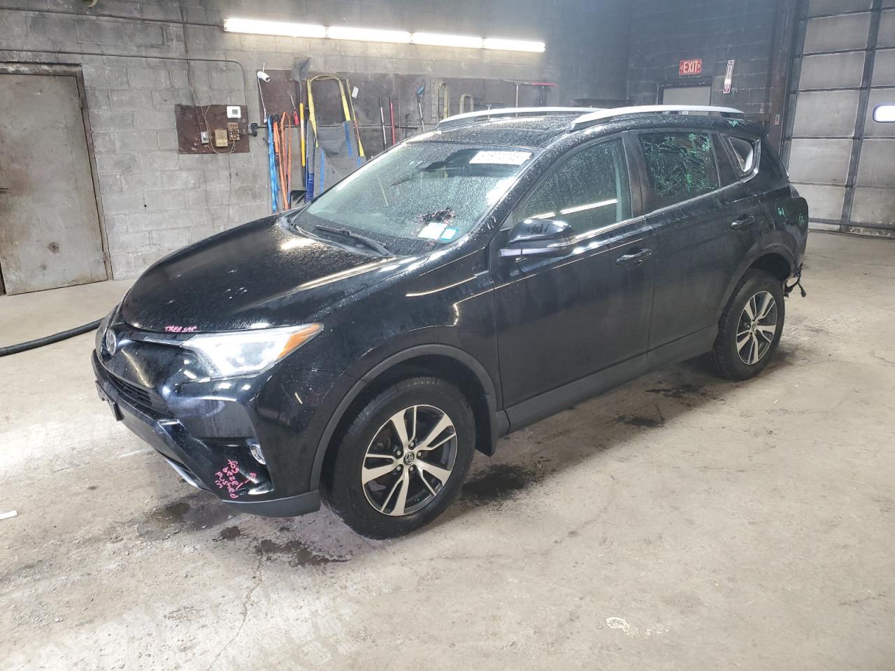 TOYOTA RAV4 XLE