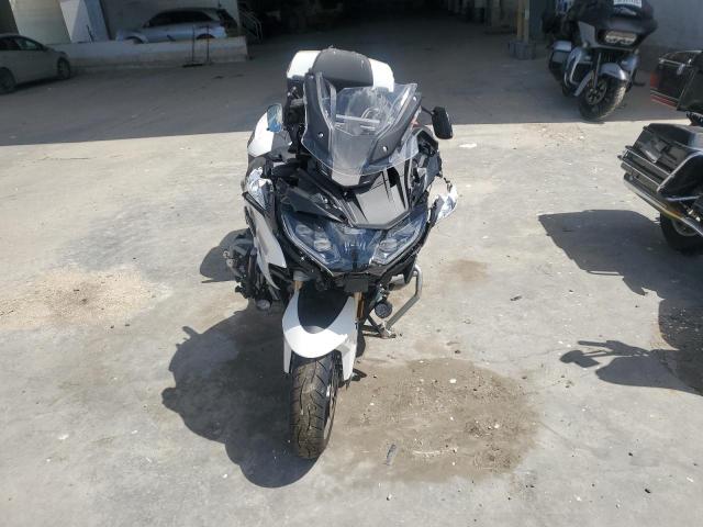 BMW R 1250 RT 2024 white  gas WB10L030XR6K62568 photo #3