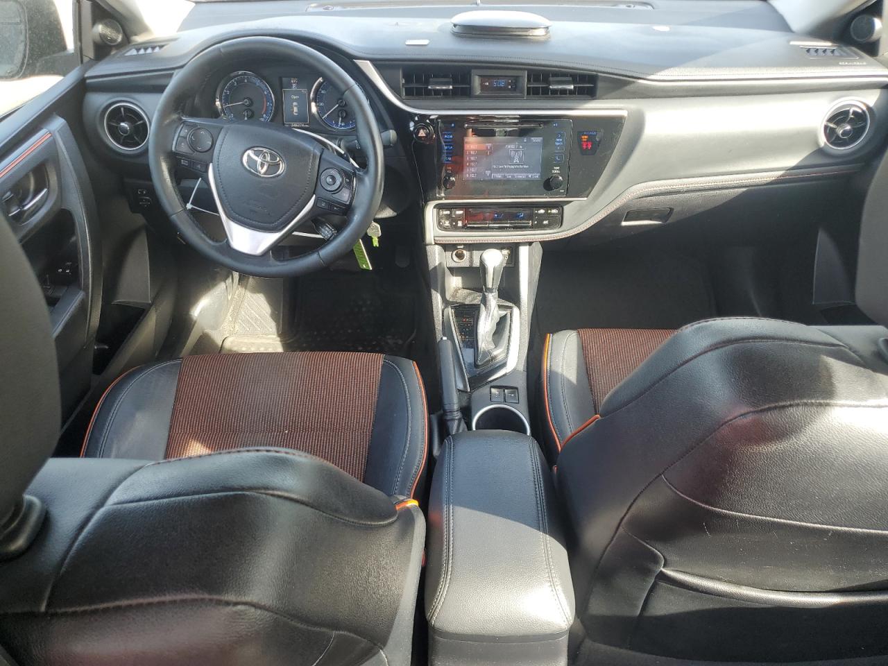 Toyota Corolla l 2019