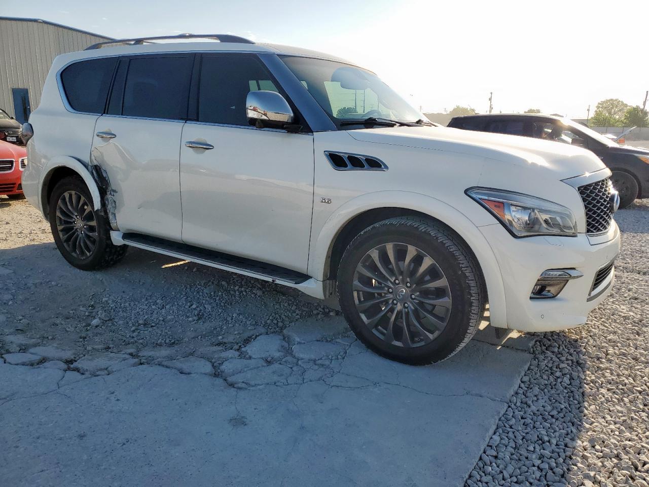 INFINITI QX80 2015