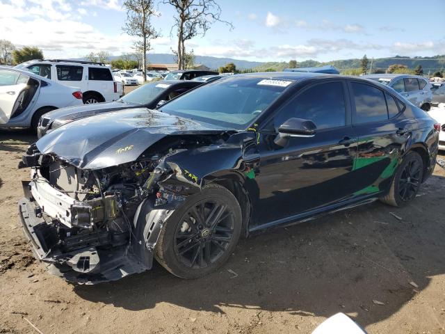 TOYOTA CAMRY XSE