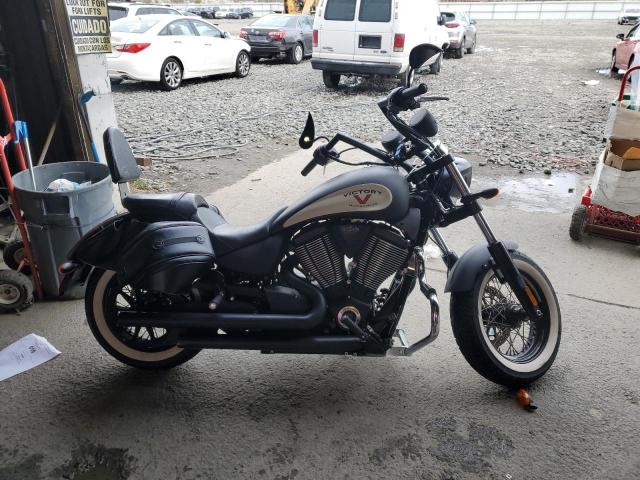 VICTORY MOTORCYCLES HIGH-BALL 2012 5VPWB36N7C3000297 photo #1