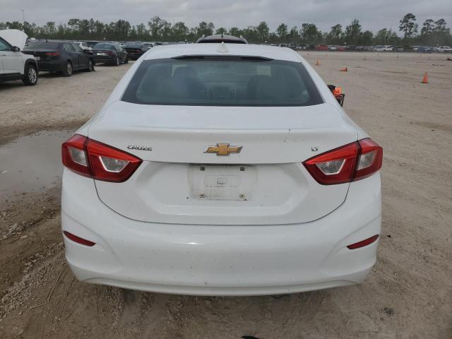 2018 CHEVROLET CRUZE LT - 1G1BE5SM8J7169692