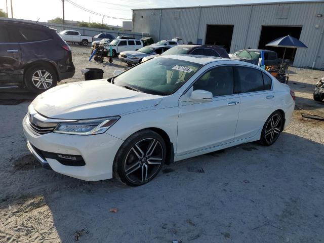 2017 HONDA ACCORD TOU #3129924459