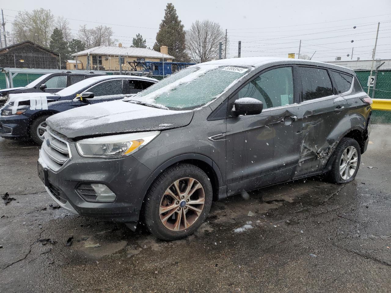 FORD ESCAPE SE