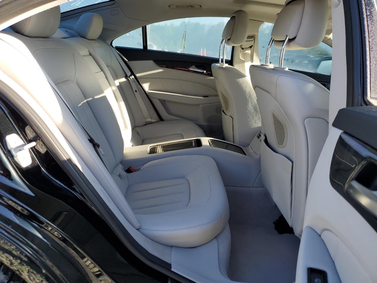 MERCEDES-BENZ CLS-CLASS 550 4MATIC