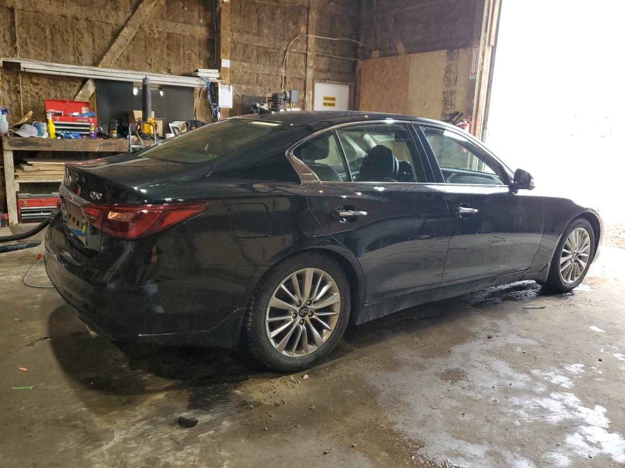 INFINITI Q50 2021
