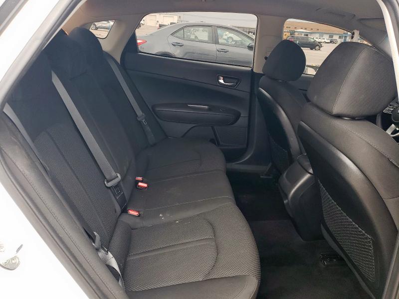 2019 KIA OPTIMA LX - 5XXGT4L37KG351086