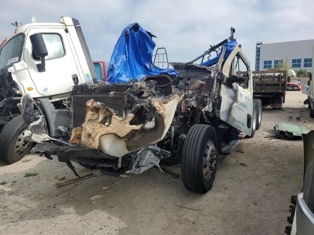 FREIGHTLINER CASCADIA 1 2018 white  diesel 3AKJHLDV3JSJM0044 photo #3