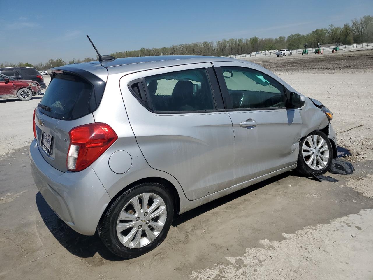 CHEVROLET SPARK 1LT