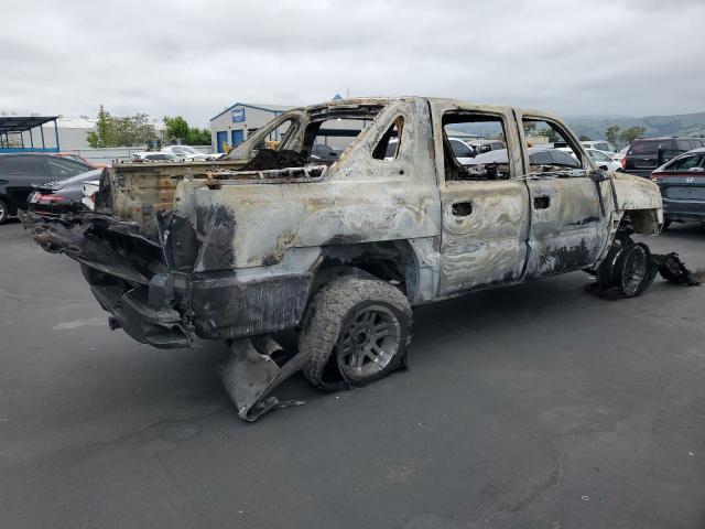 CHEVROLET AVALANCHE 2002 burn  gas 3GNEK13T72G144775 photo #4