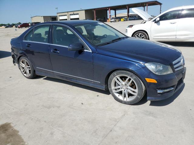 Vin: wddgf4hb7da779445, lot: 52791415, mercedes-benz c-class 250 20134