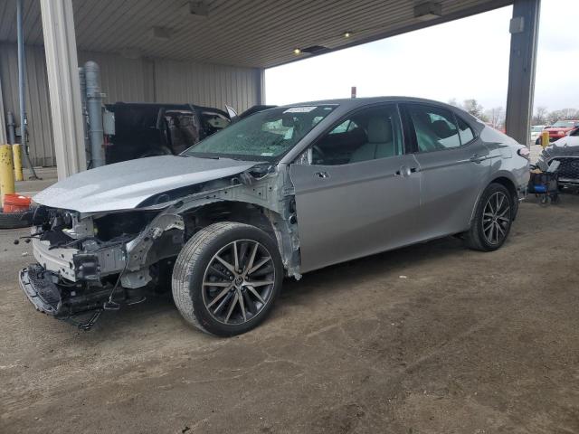 Vin: 4t1f31ak2ru625928, lot: 52101825, toyota camry xle 2024 img_1