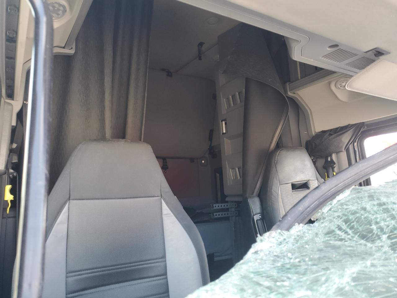 Lot #3302769346 2023 MACK ANTHEM