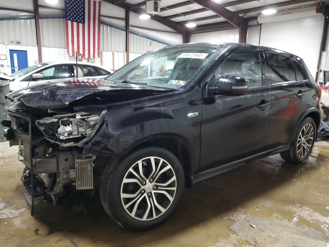 MITSUBISHI OUTLANDER ES