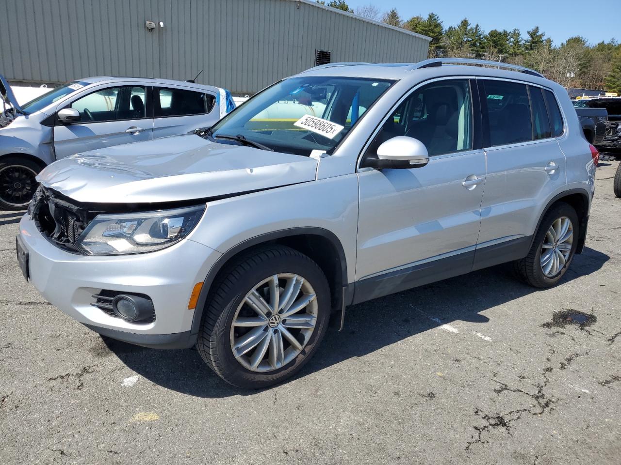 VOLKSWAGEN TIGUAN S