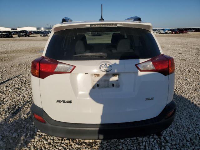 2015 TOYOTA RAV4 XLE - JTMWFREV9FJ046642