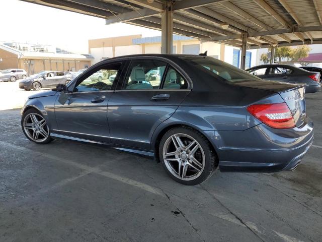 Vin: wddgf4hb3da809010, lot: 51715395, mercedes-benz c-class 250 20132