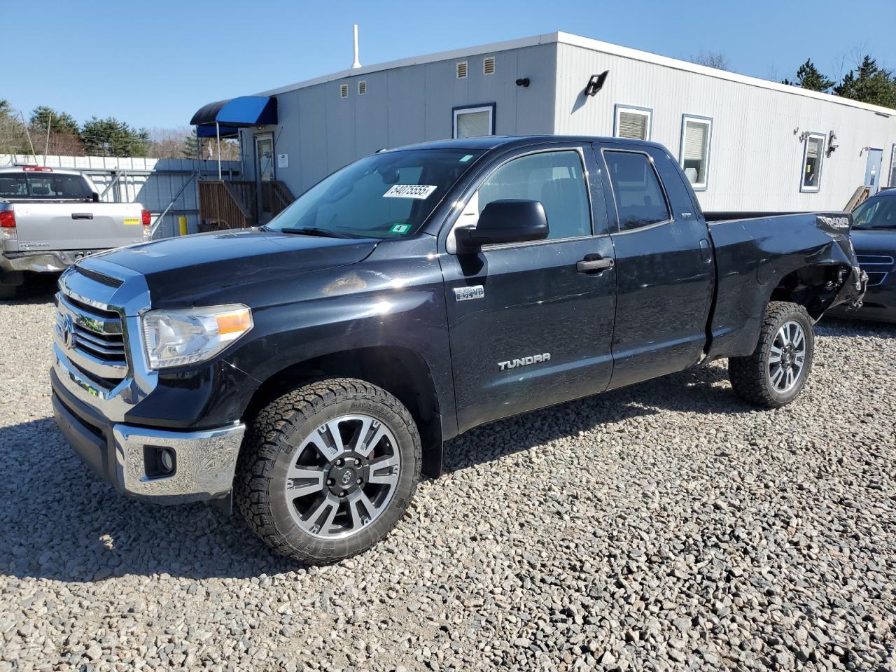 TOYOTA TUNDRA DOUBLE CAB SR