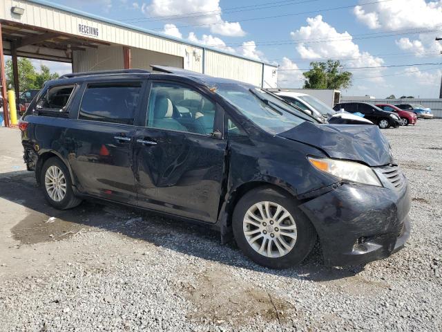 2017 TOYOTA SIENNA XLE - 5TDYZ3DC2HS848985