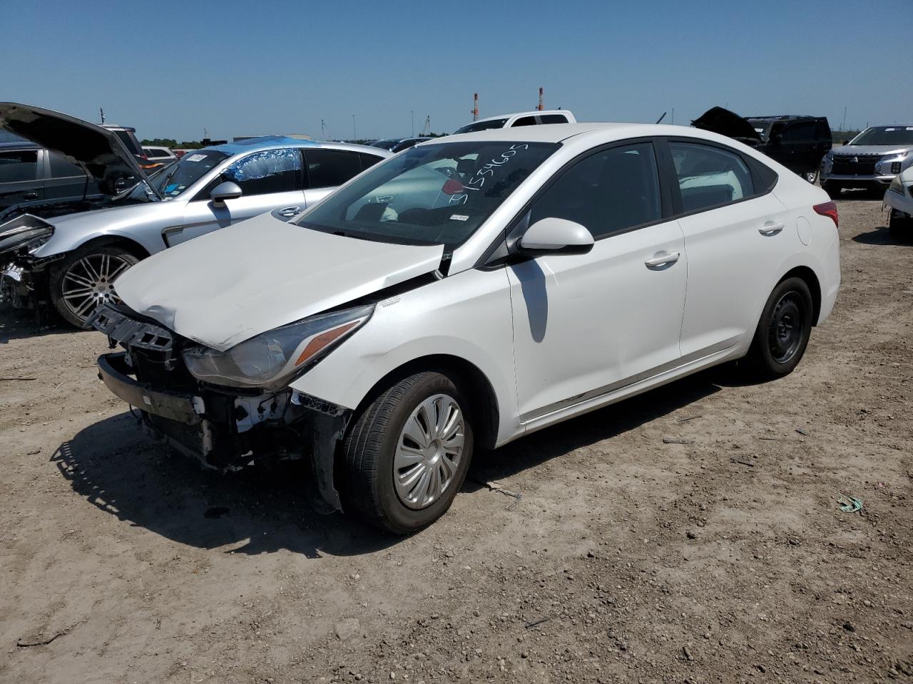 HYUNDAI ACCENT SE