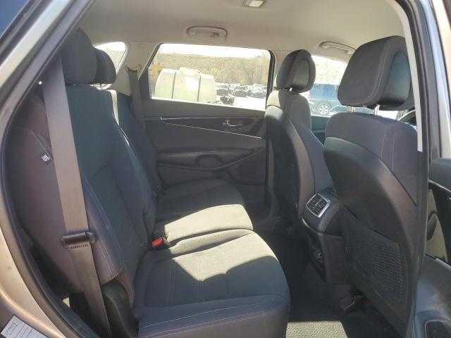 2017 KIA SORENTO LX - 5XYPGDA55HG189813